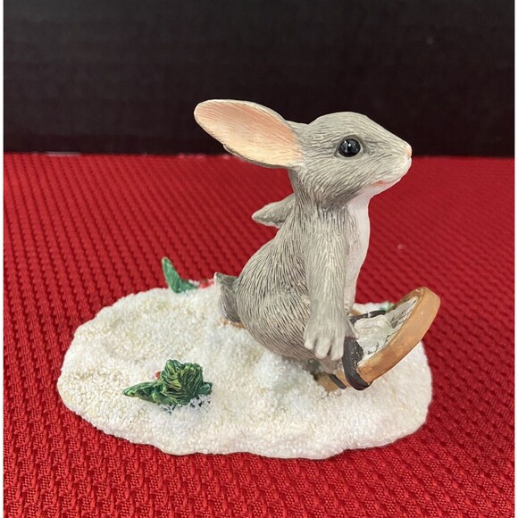 Charming Tails Figurine: Binkey Snow Shoeing, Silvestri, #87580 - Picture 4 of 10